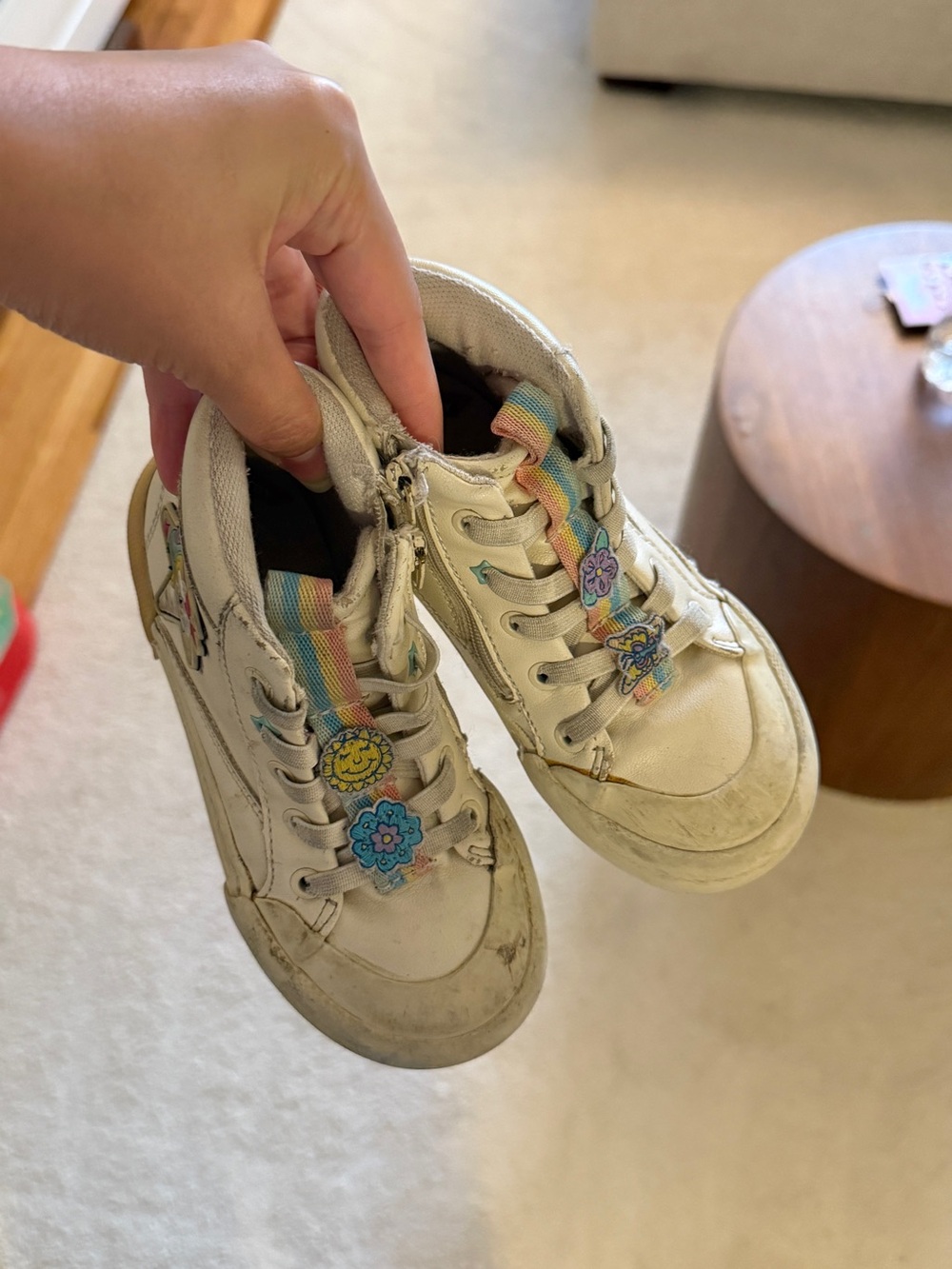 Zara White Kids Sneakers with Rainbow Lace Strip and Flower Charms